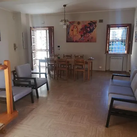 Villa Lagioia 1 *