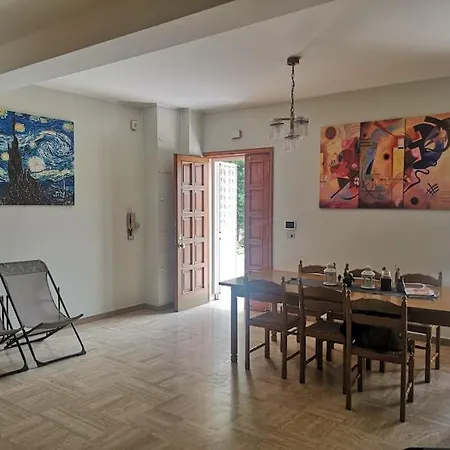 Lagioia 1 Villa