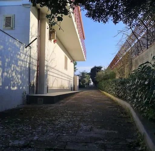 Lagioia 1 *